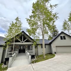 High Meadow Hideaway