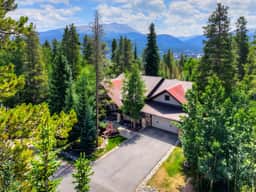 Christie Heights Lodge
